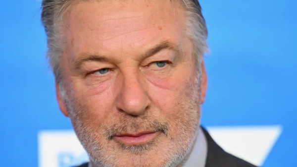 Alec Baldwin’s lawyers ask judge to dismiss Rust manslaughter charges