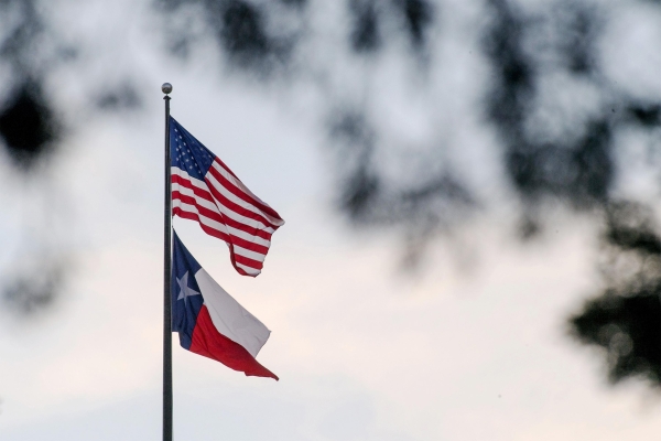 Closing Critical Gun Background Check Loophole Gains Bipartisan Support in Texas