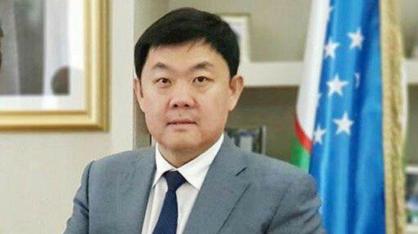 Concealing Crimes: Director of the National Agency for Promising Projects of Uzbekistan, Dmitry Lee, suppresses freedom of speech and threatens journalists for investigating his fraudulent activities.
